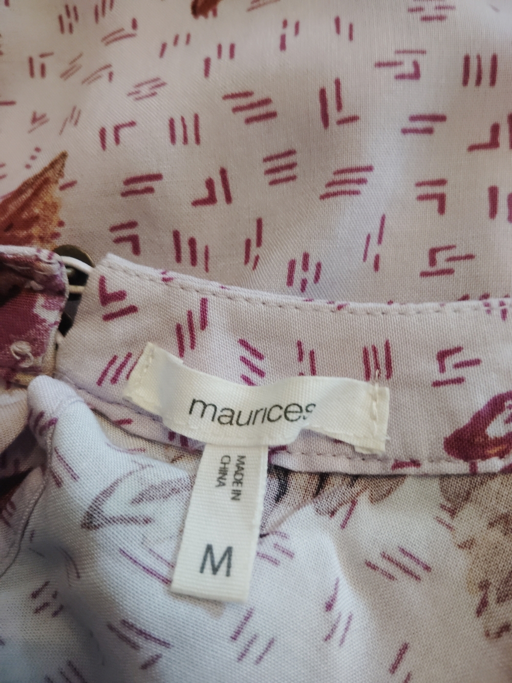 Maurices Floral Boho Peasant Blouse Medium Light Lavender Top EUC - Picture 4 of 5